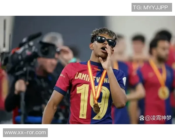 罗塞尼尔期待球队展现流畅足球让球迷尽享精彩表现